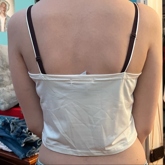 Lace trim white cami - Picture 4 of 4